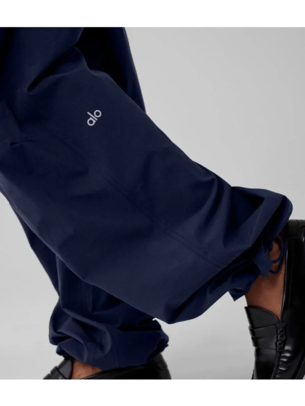 Alo Megastar Cargo Pants High OR Low Rise Navy Wide Leg Outdoor Hiking Utility M